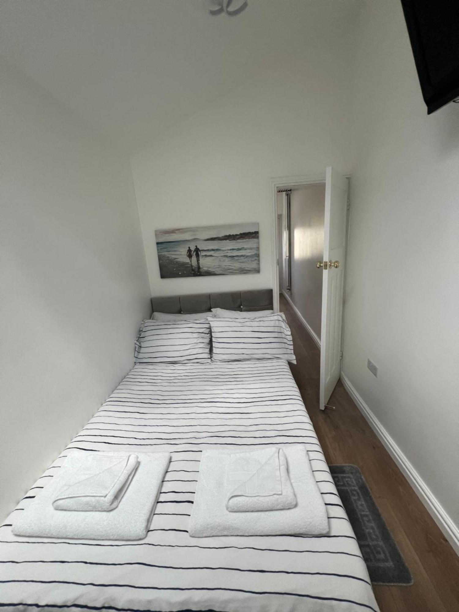 Cosy Apartment, Flat In London *