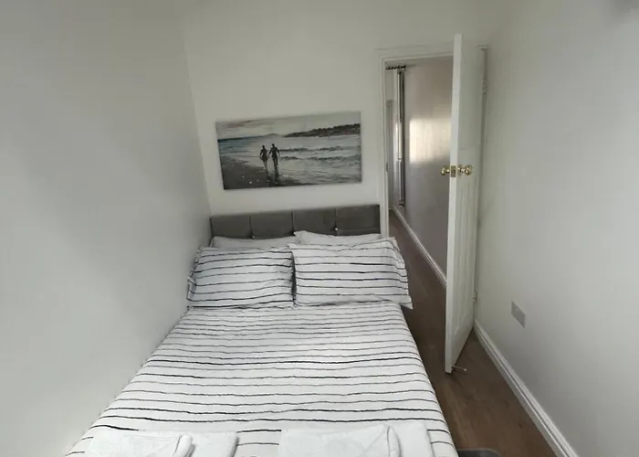 Cosy Studio Apartment, Flat In London